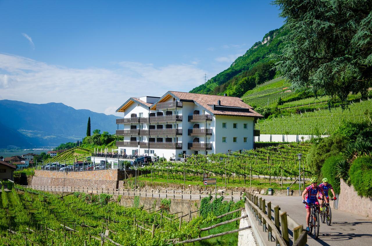Garni Vineus Hotel